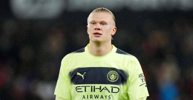 2025中冠奖项公布：厦门队张越包揽最佳球员、最佳射手（2025中冠奖项出炉：厦门队张越荣膺最佳球员并获最佳射手）