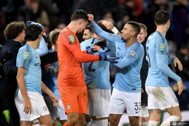 瑞士大名单：阿坎吉领衔，扎卡、科贝尔、恩多耶、R罗在列（瑞士公布国家队大名单：阿坎吉领衔，扎卡、科贝尔、恩多耶、R罗入选）